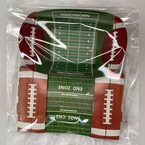 Football Field Party Plates Set